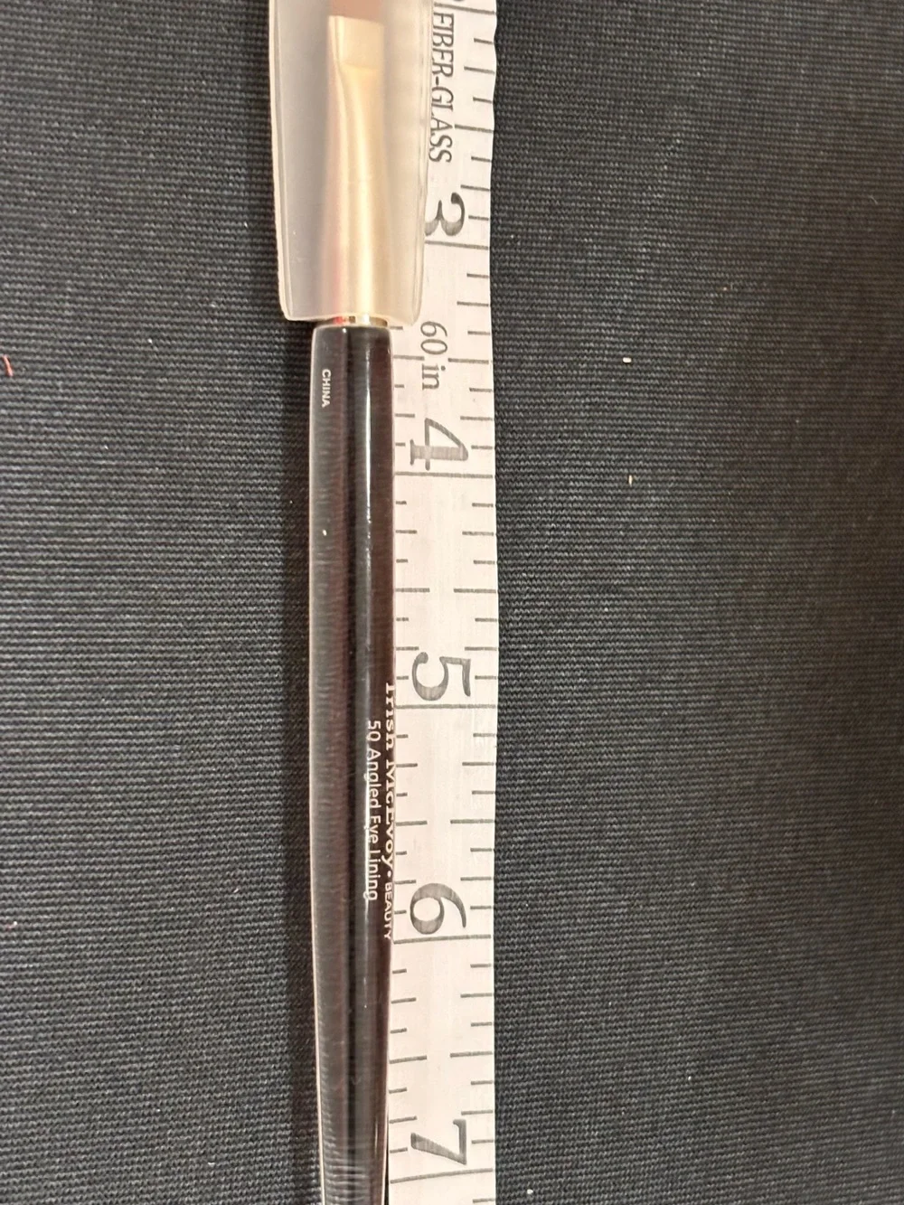 Trish McEvoy #50 Angled Eye Lining Brush – Clear Handle, Protective Cap